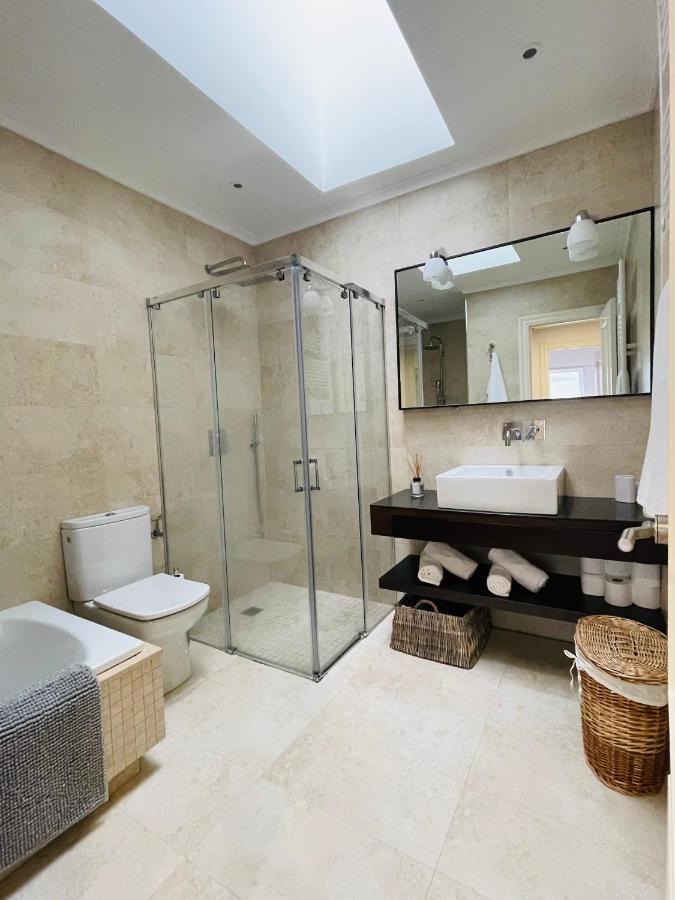 Atico Al Lado Del Ayuntamiento Apartment *