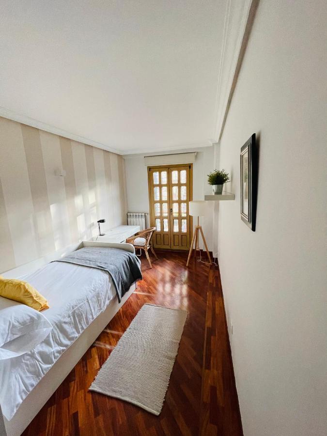 Atico Al Lado Del Ayuntamiento Apartamento *